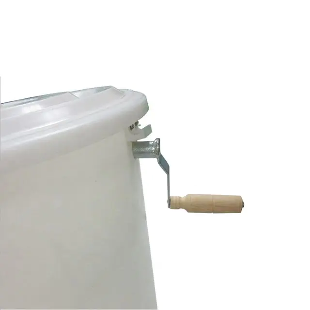 2 Frame Manual Plastic Honey Extractor - Image 4