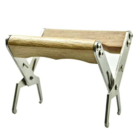 Beekeeping Frame Gripper with Wooden Handle - Image 3