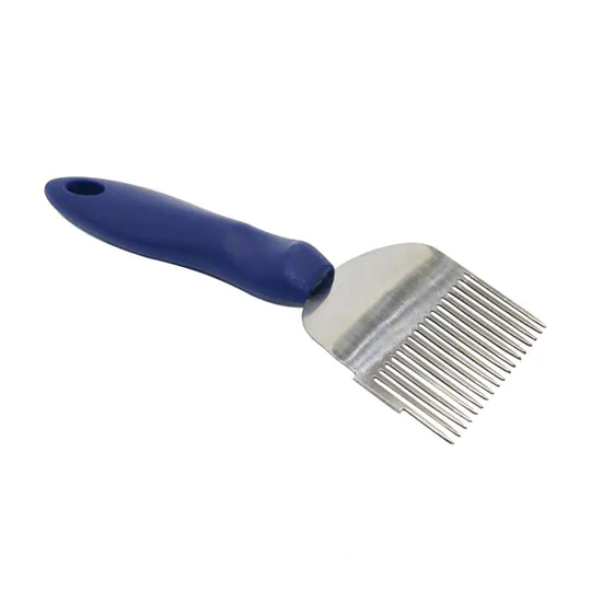 Multi-Function Uncapping Fork with Integrated Blade - Image 3