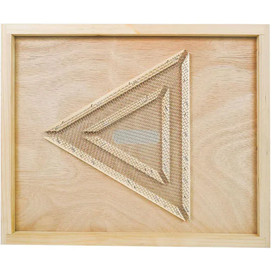 Wooden Bee Escape Board with Triangle Mesh Design - Image 4